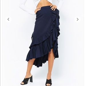 Forever 21 navy ruffle skirt